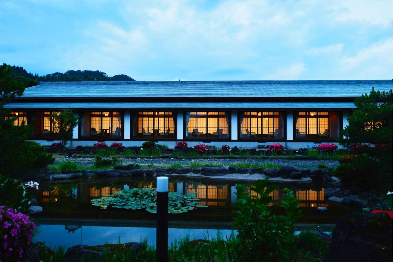 Takamiya Ryokan Sagiya Sansorai Kaminoyama Exterior photo