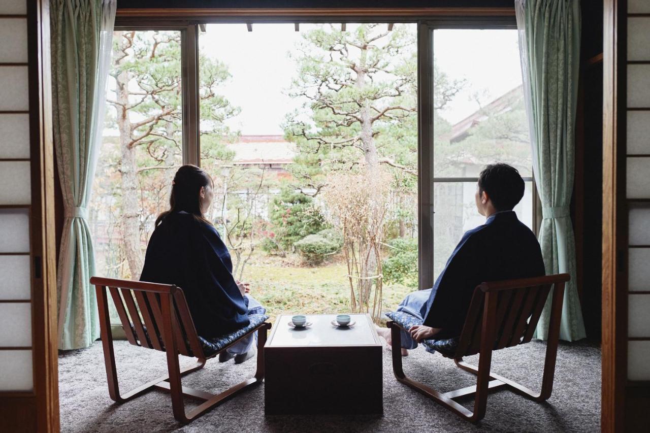 Takamiya Ryokan Sagiya Sansorai Kaminoyama Exterior photo